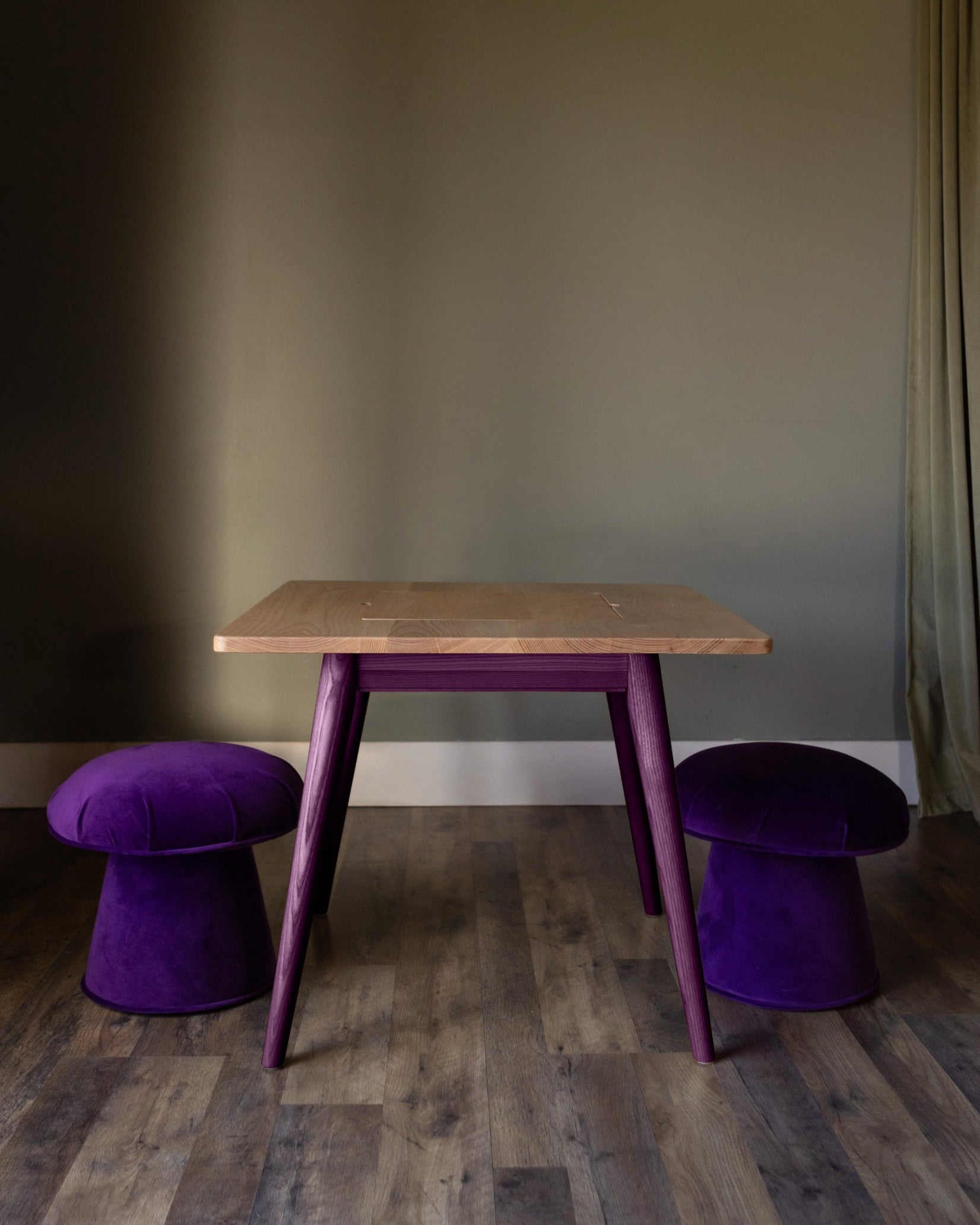 Ruben Children Table & Mushroom Stools