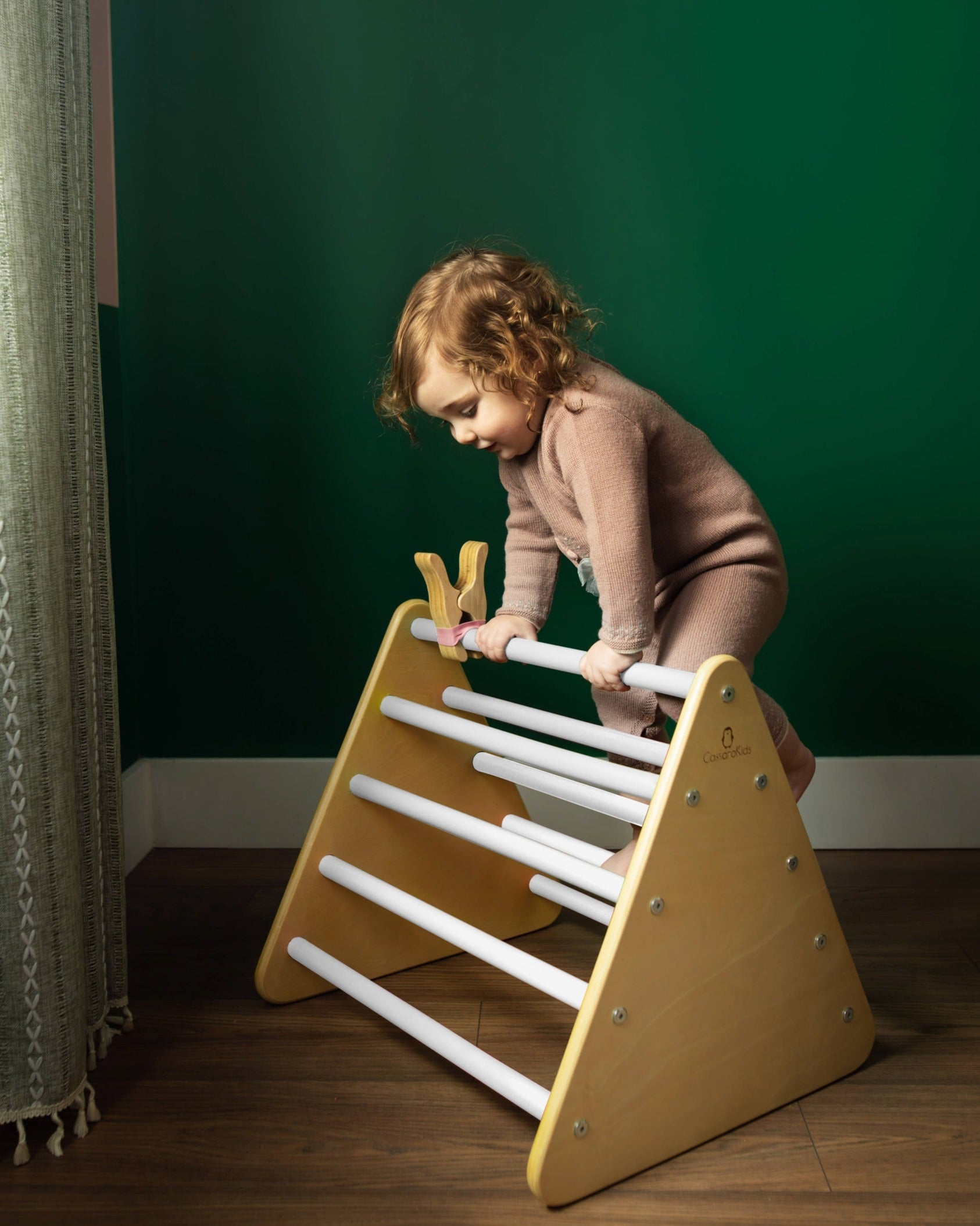 Mini Waldorf Climbing Triangle White