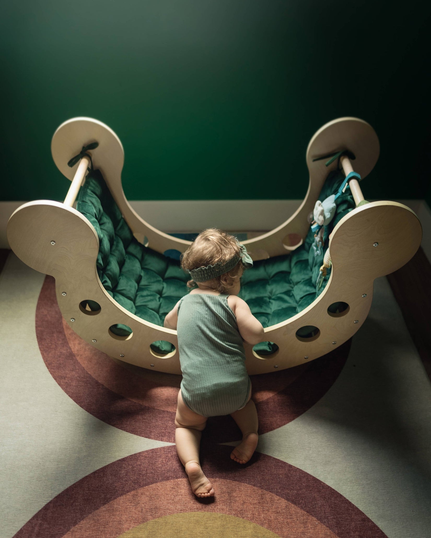 Jumbo Waldorf Rocker with Rods