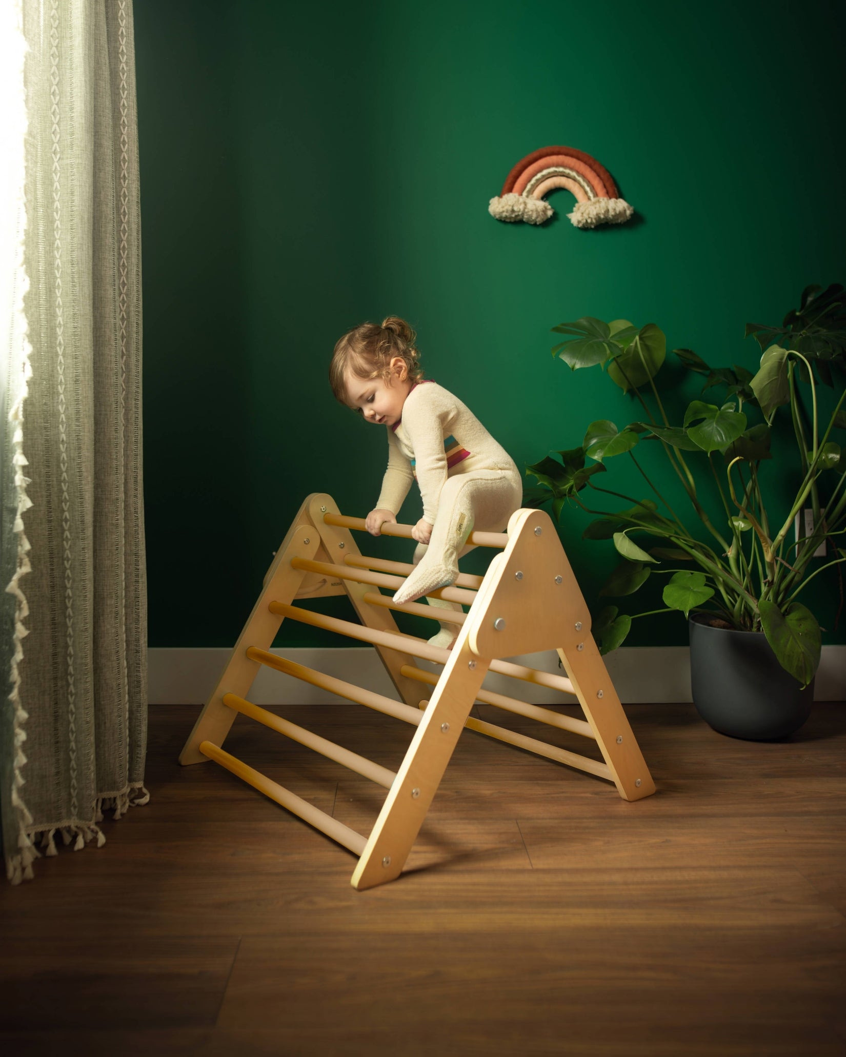 Small Foldable Triangle