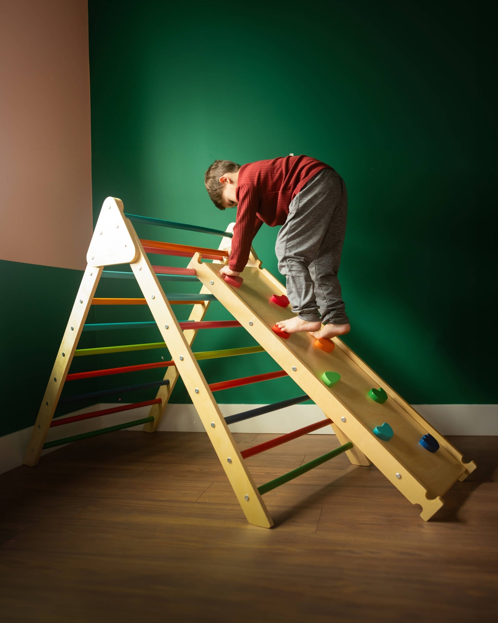 Jumbo Foldable Triangle & Ramp Rainbow