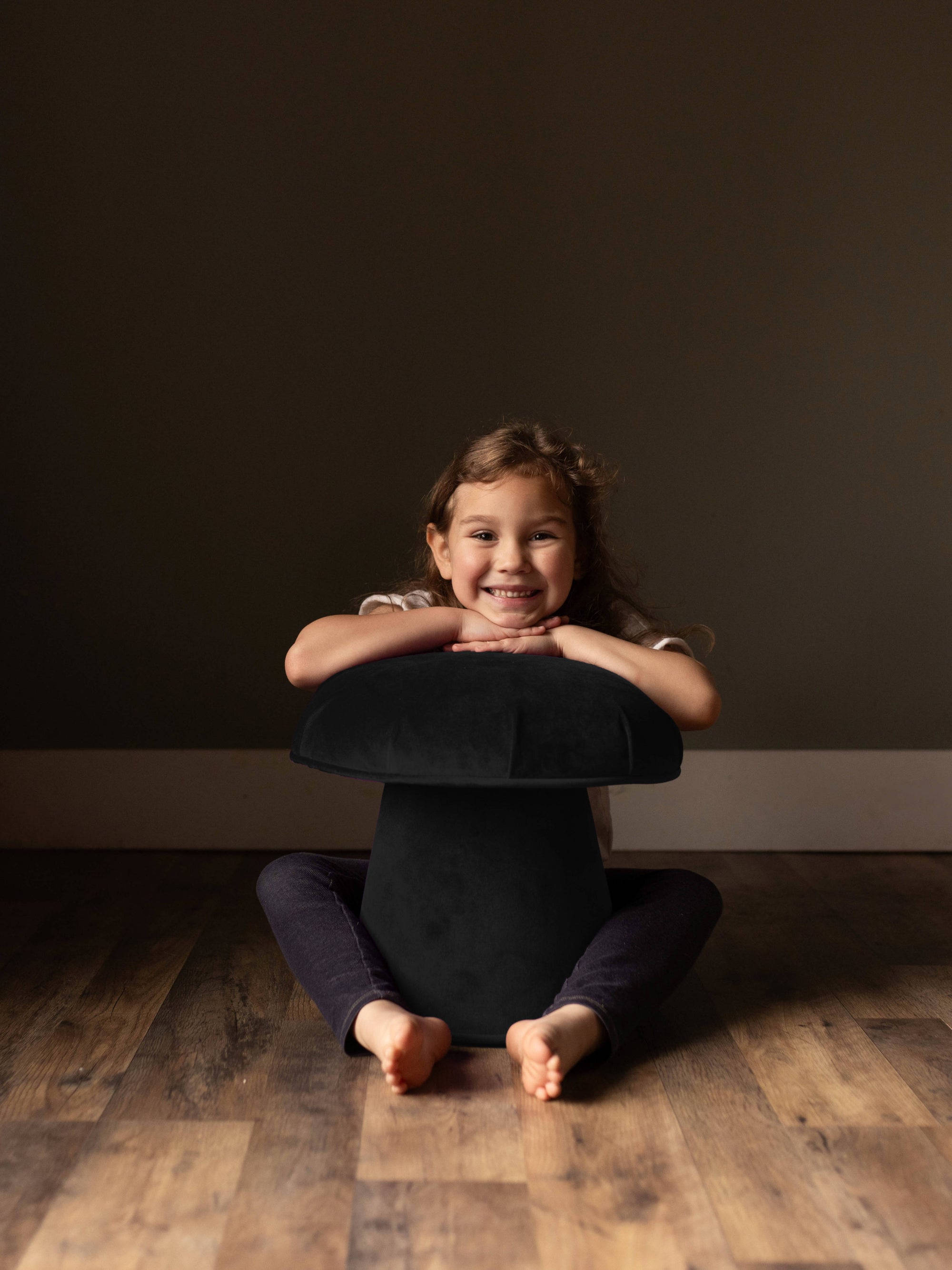 Small Mushroom Stool - Black