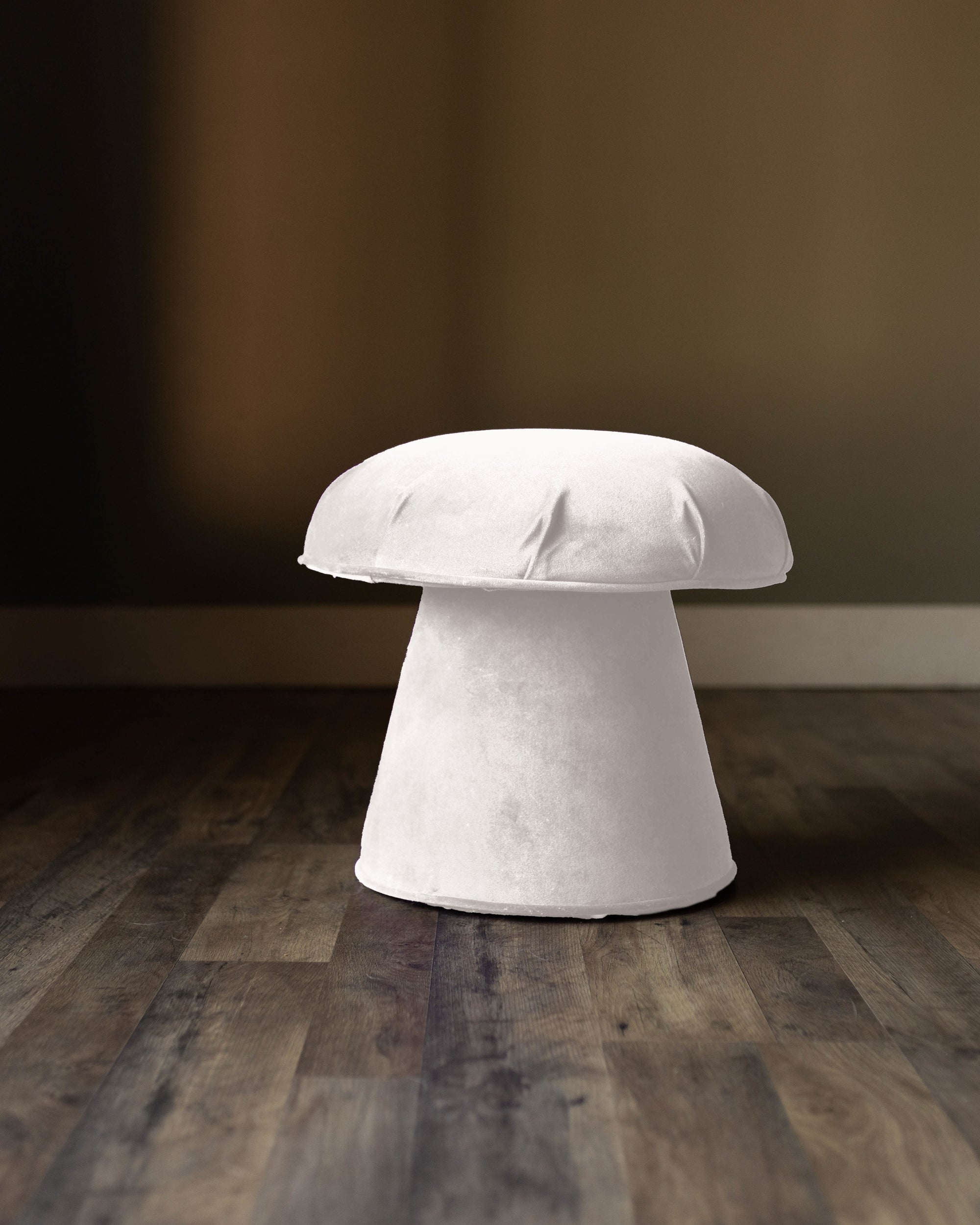 Large Mushroom Stool - Ivory