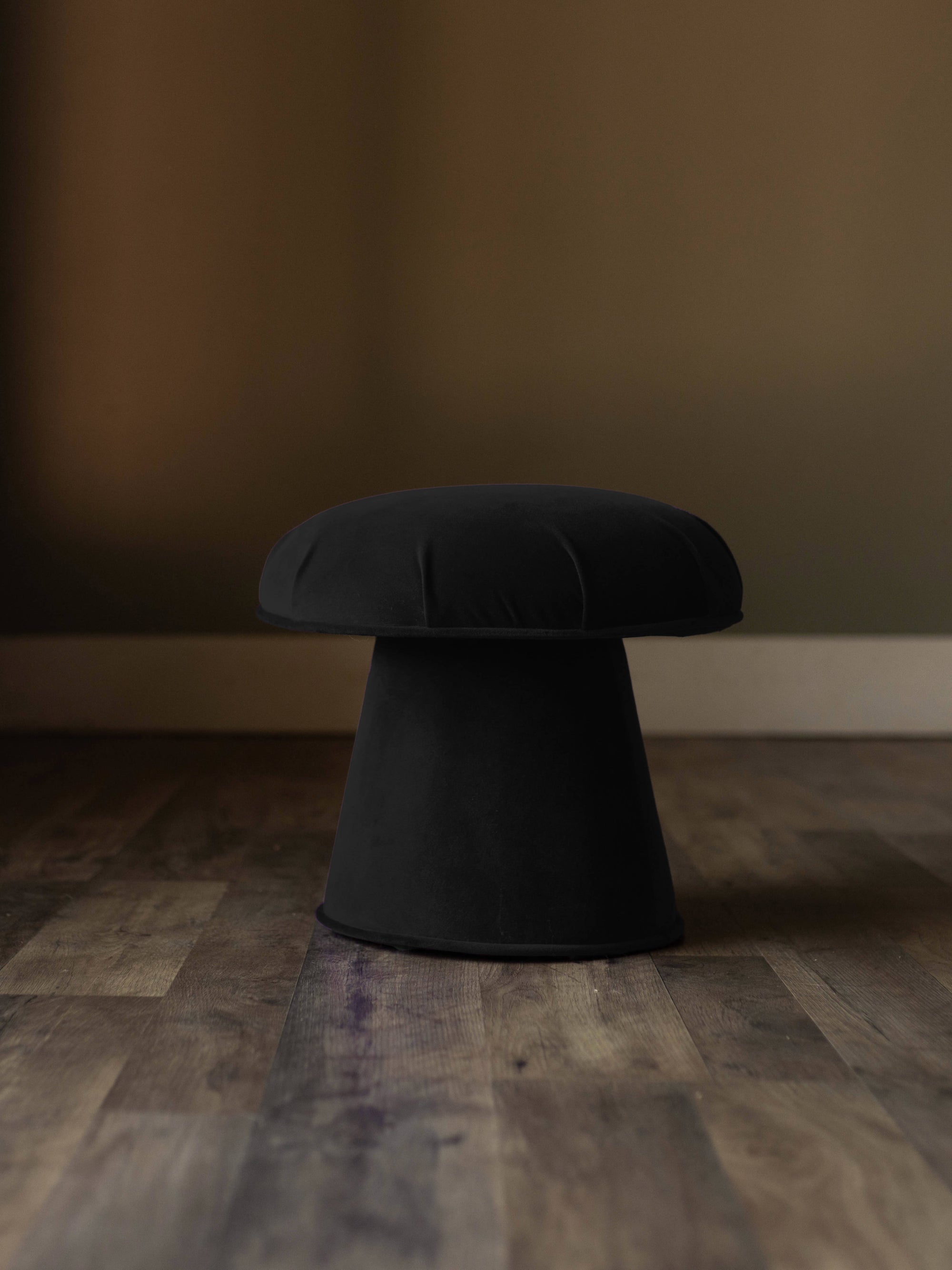 Large Mushroom Stool - Black