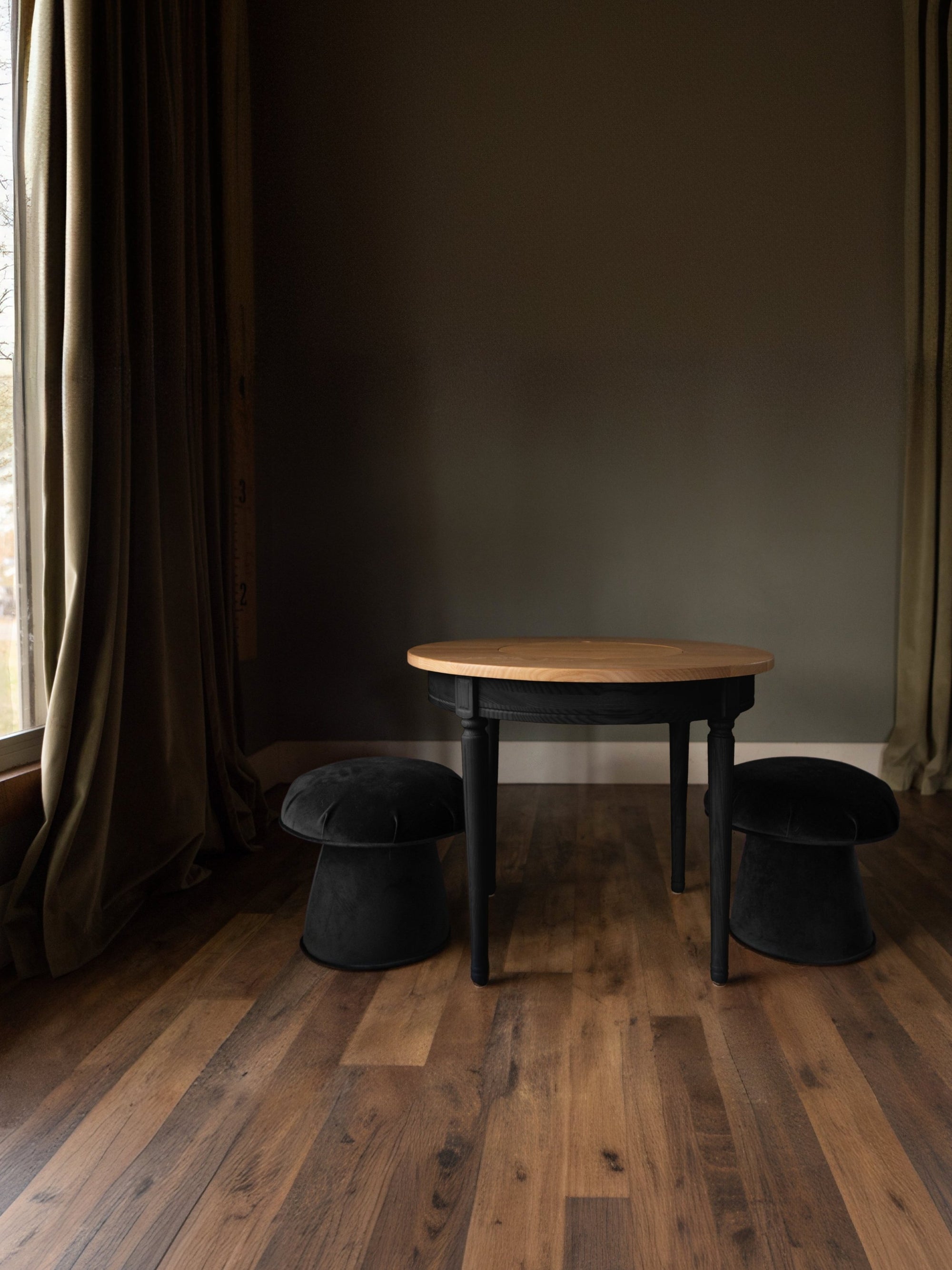 Genevieve Play Table &amp; Mushroom Stools