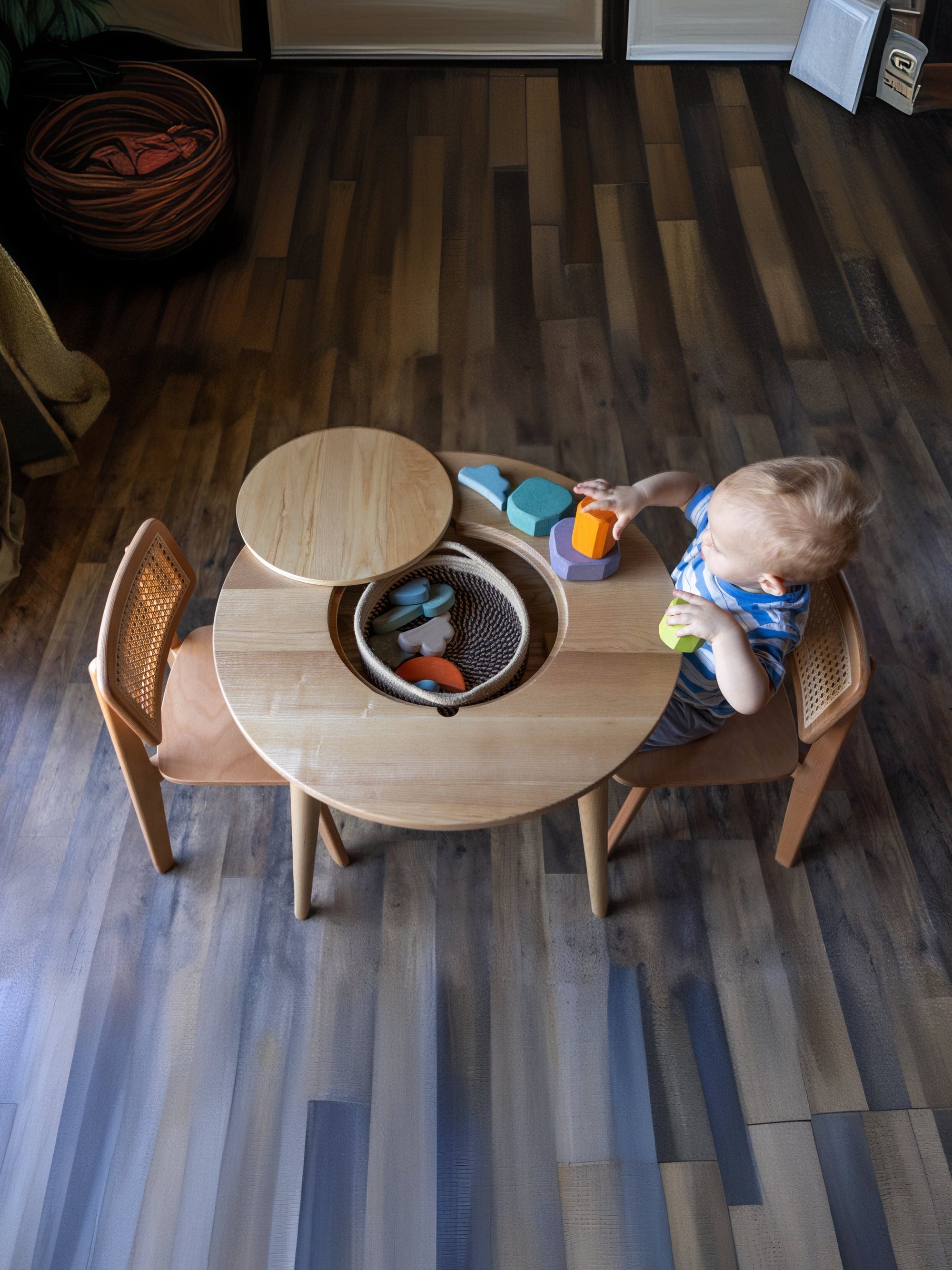 Ruben Round Play Table &amp; Chairs