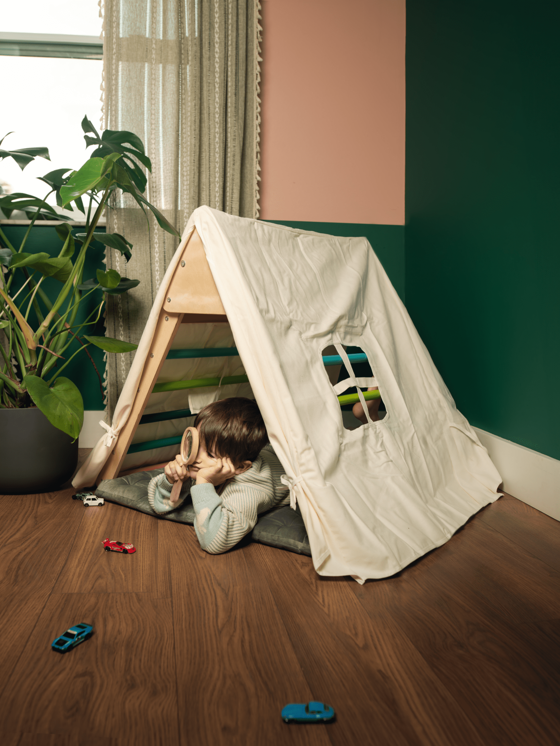 Large Foldable Climbing Triangle with Tent & Pillow