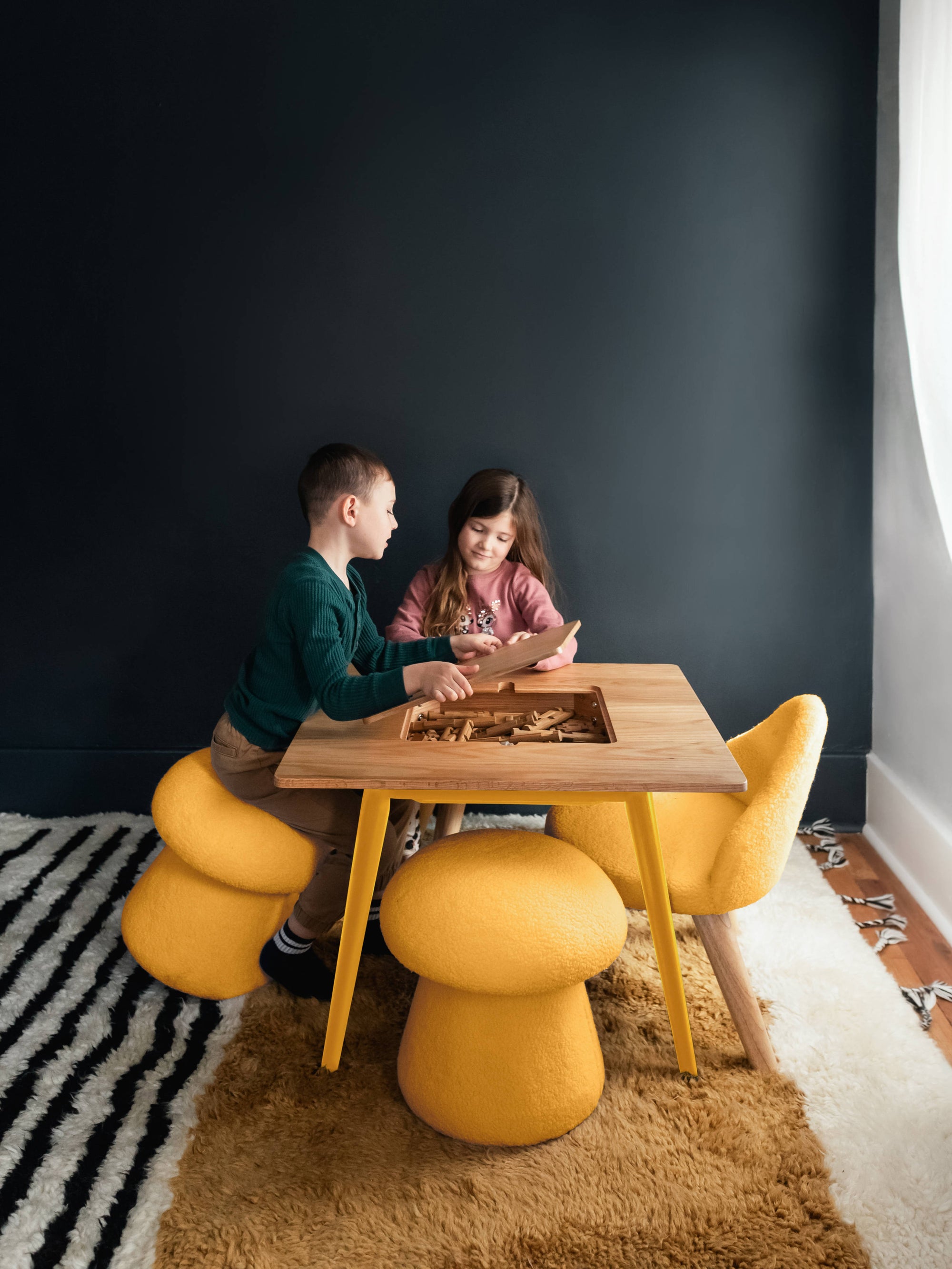 Ruben Play Table & Boucle Mushrooms Marigold