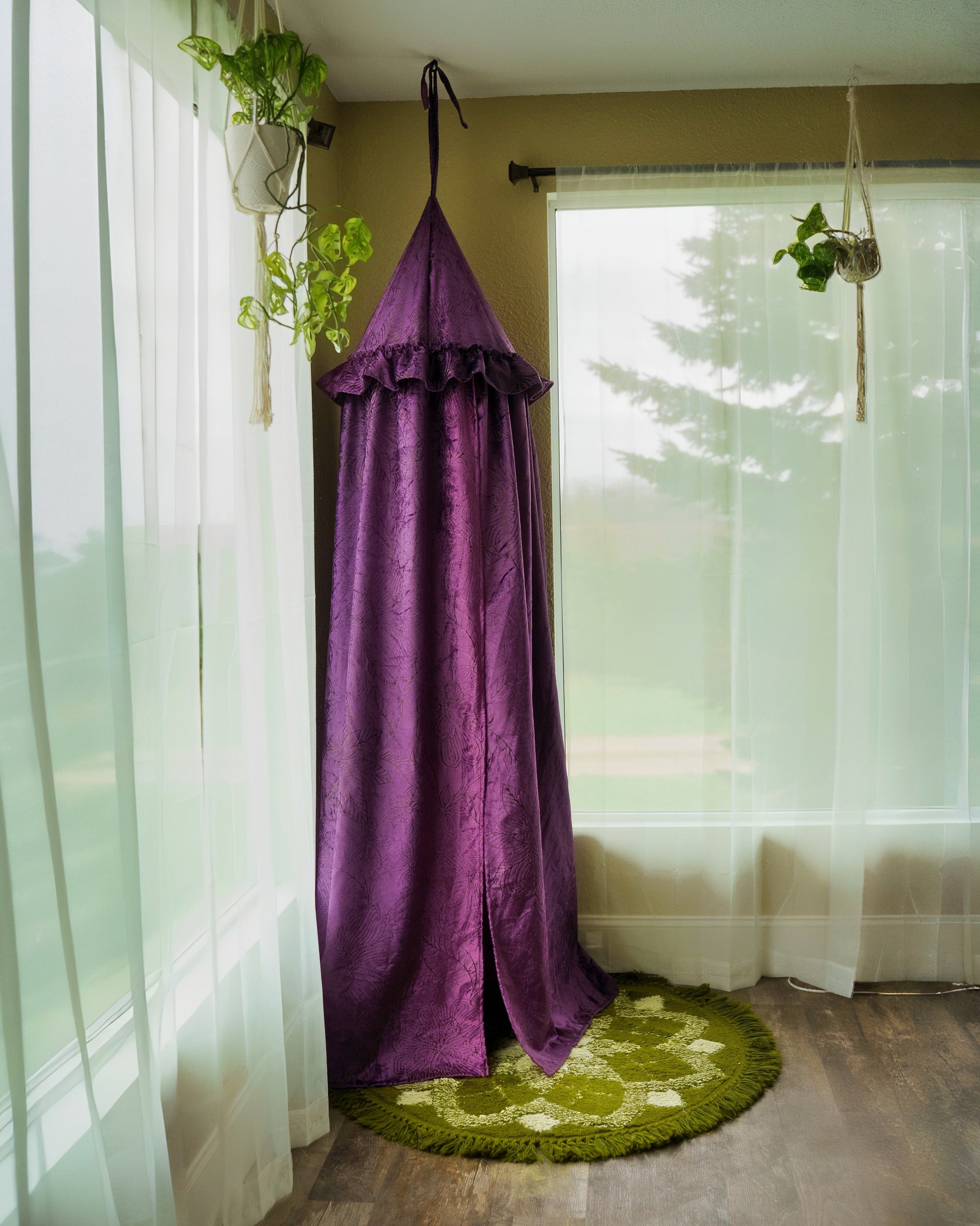 Angelica Velvet Canopy