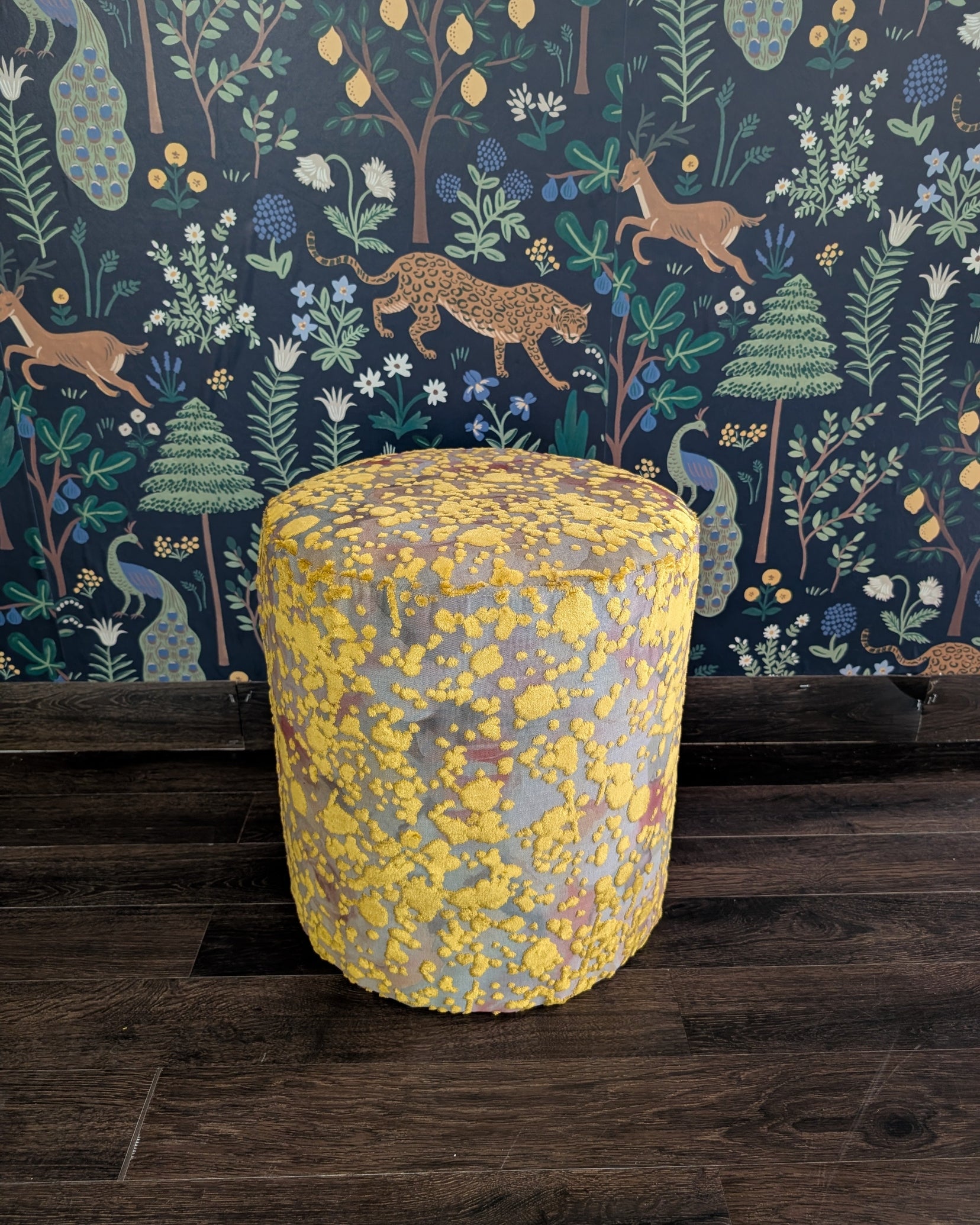 Eloise Ottoman