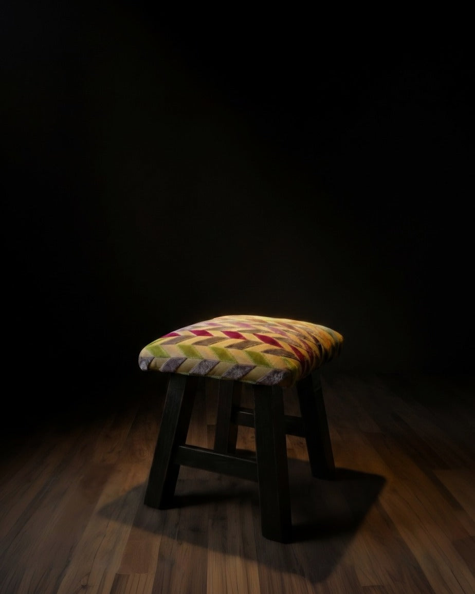 Noura Footstool
