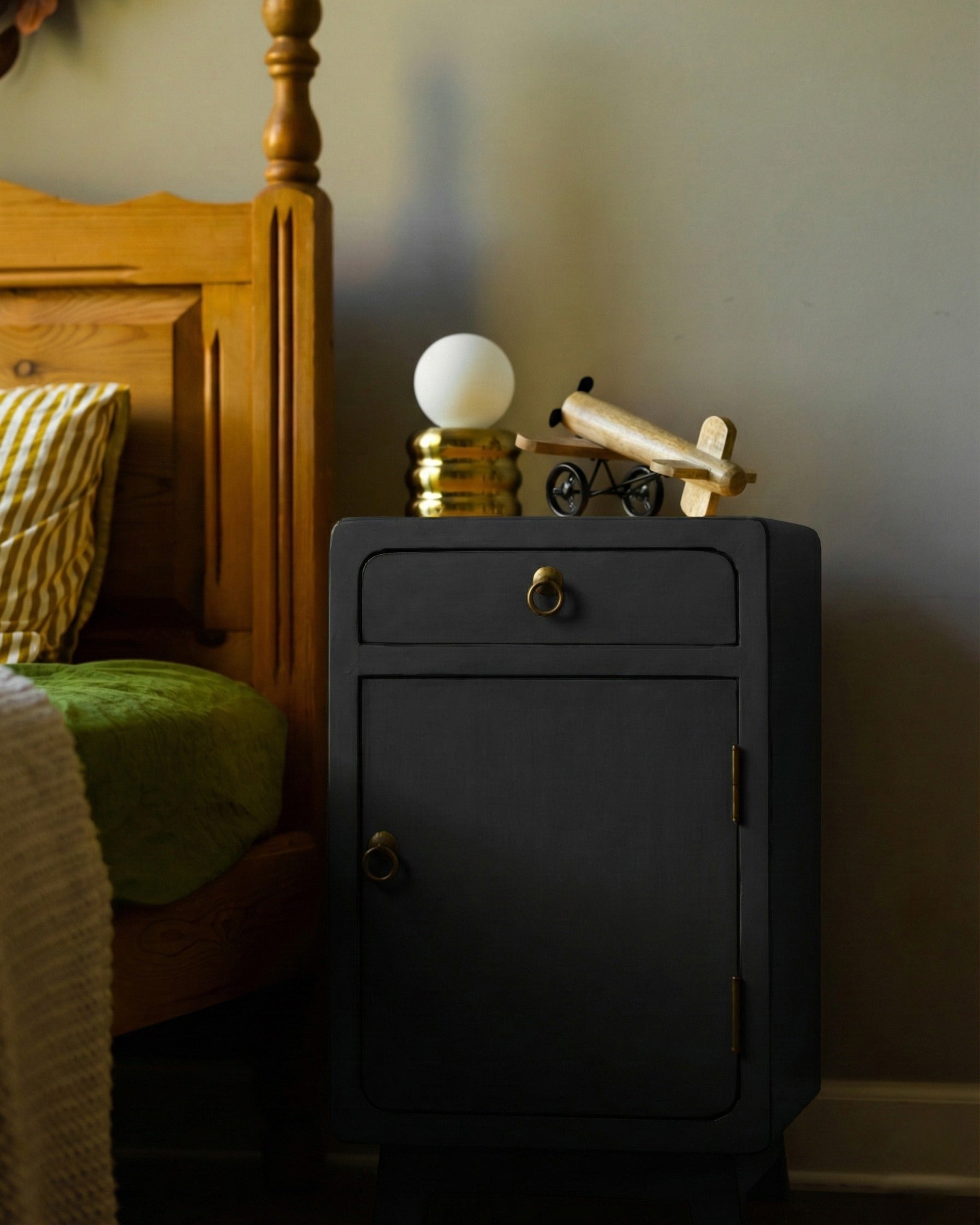 Franco Black Nightstand