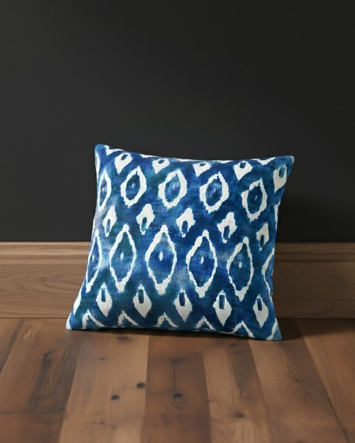 Loma Vista Velvet Pillow