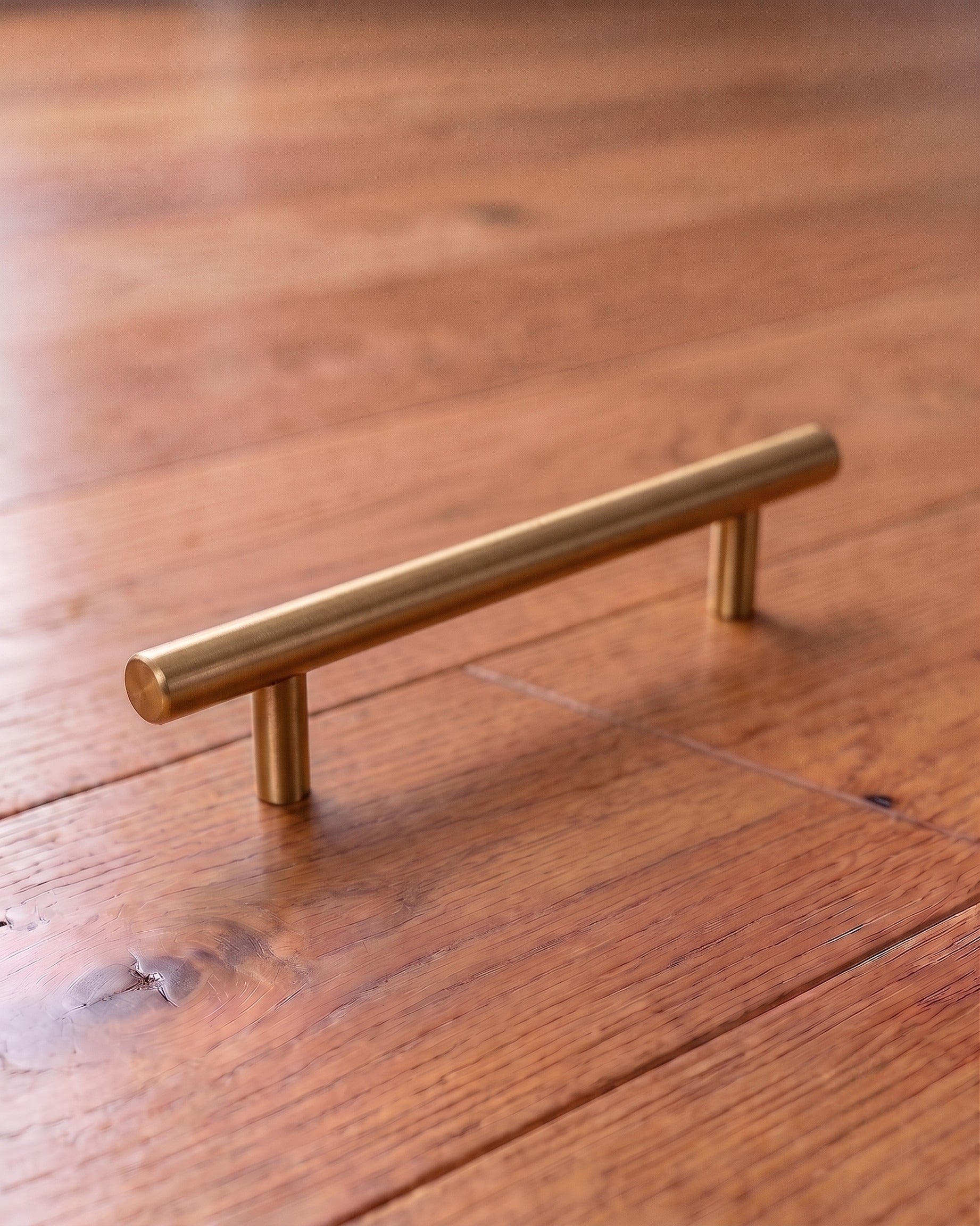 The Avery T-Bar Stainless Steel Pull