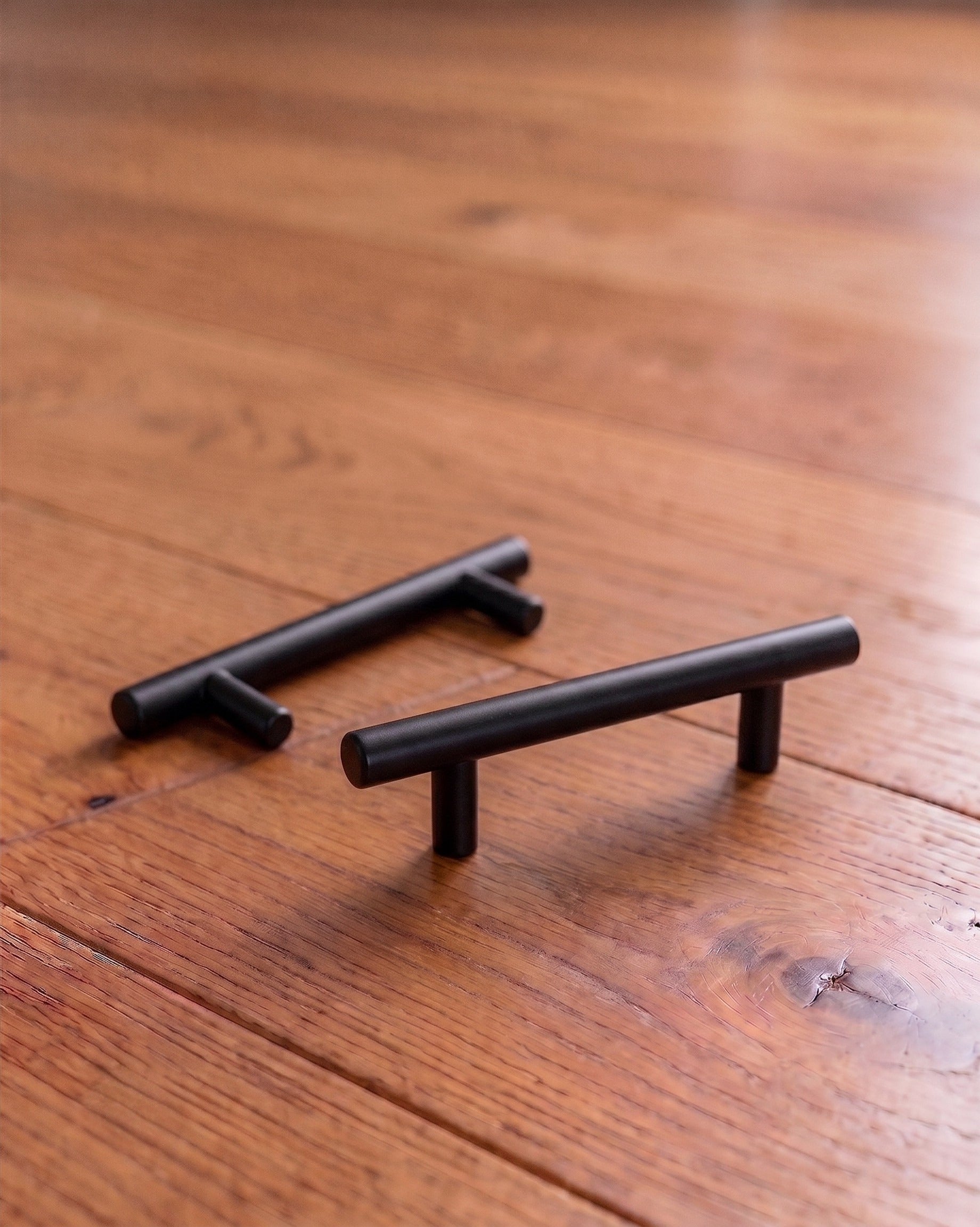 The Avery T-Bar Stainless Steel Pull