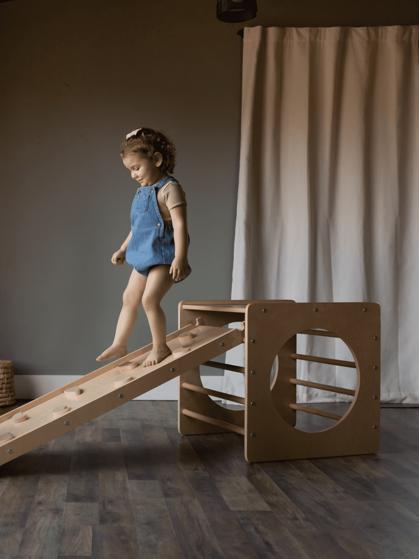 Waldorf Climbing Cube &amp; Ramp