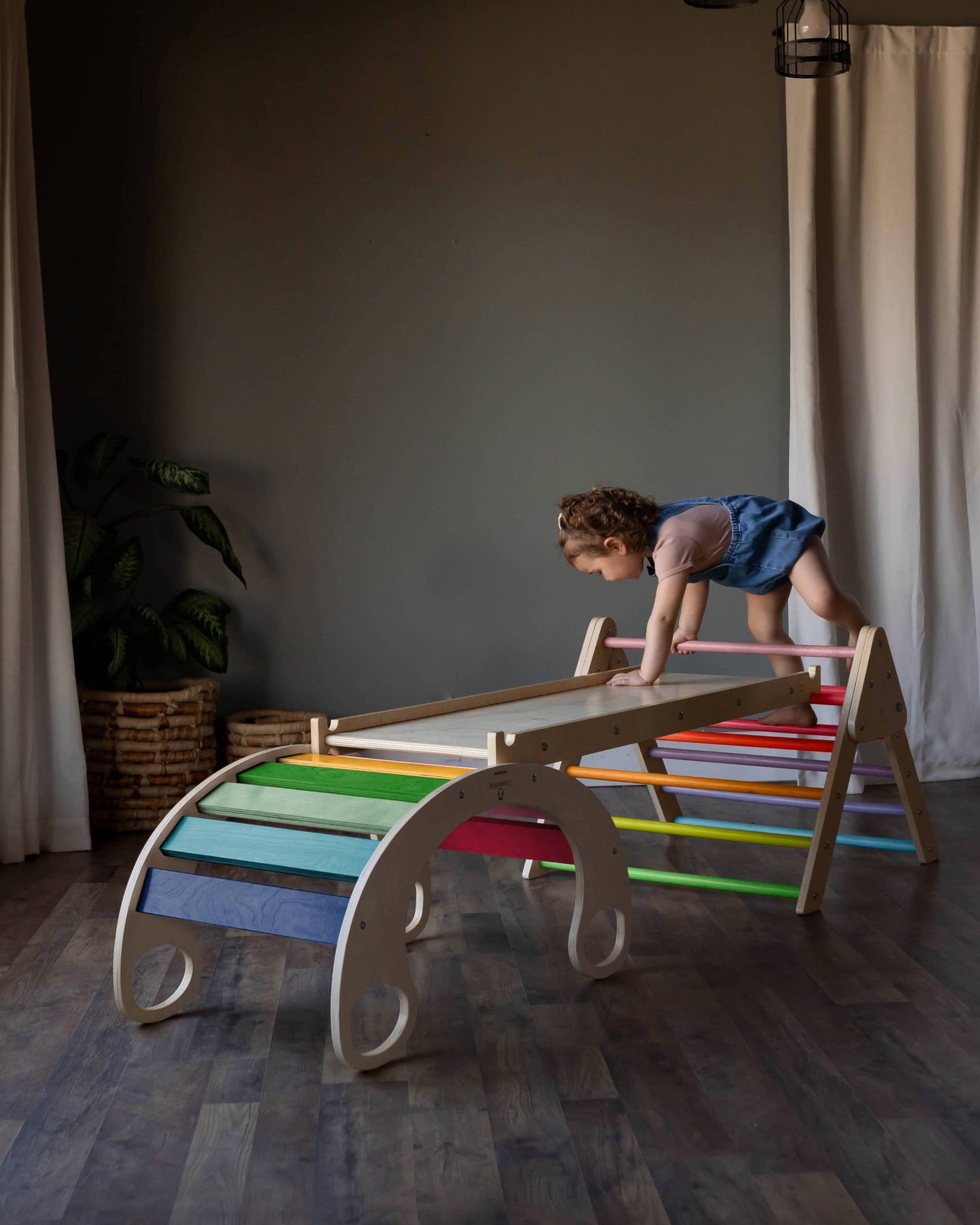 Wellington Climbing Playset Rainbow