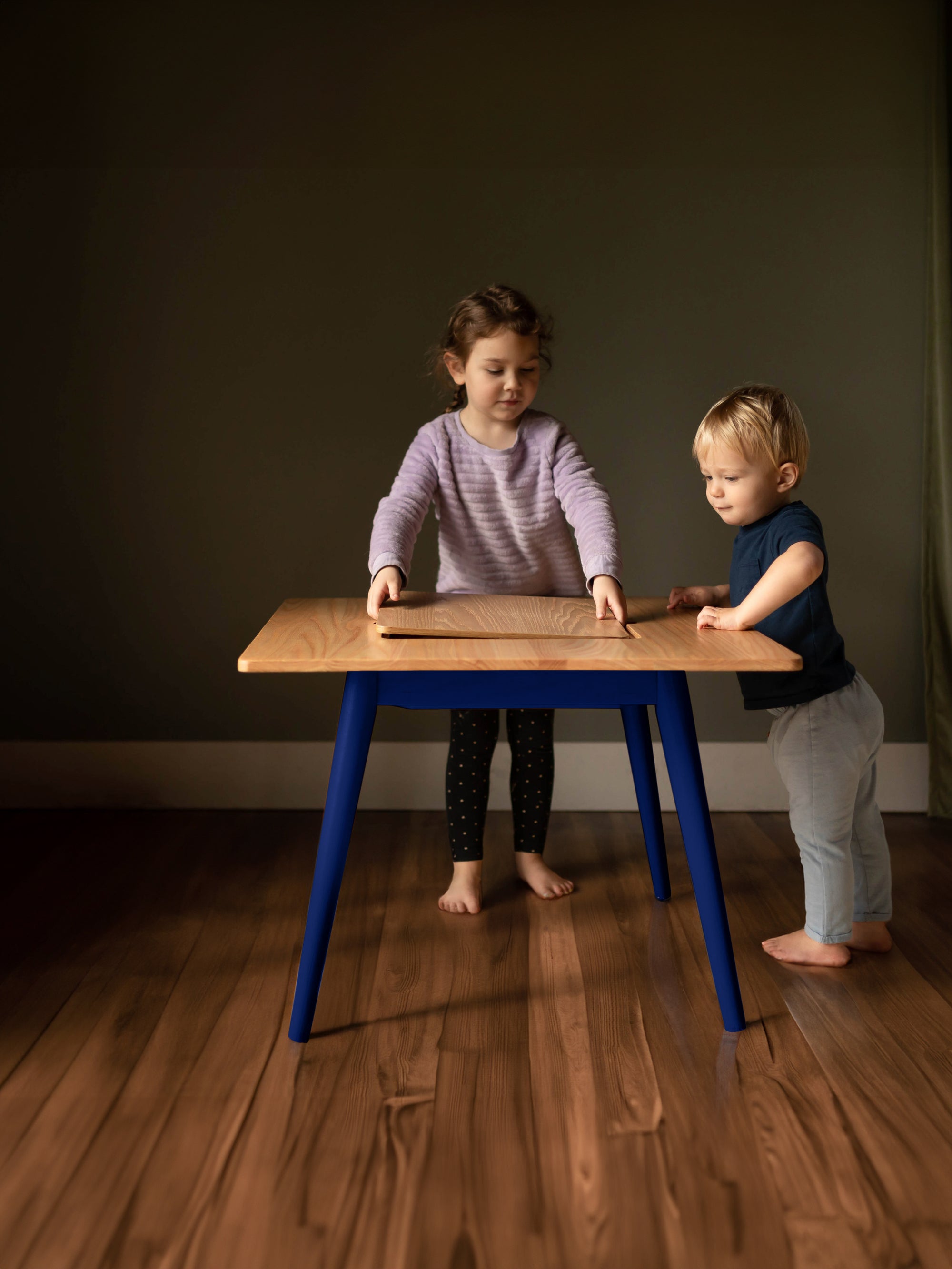 Ruben Play Table Navy