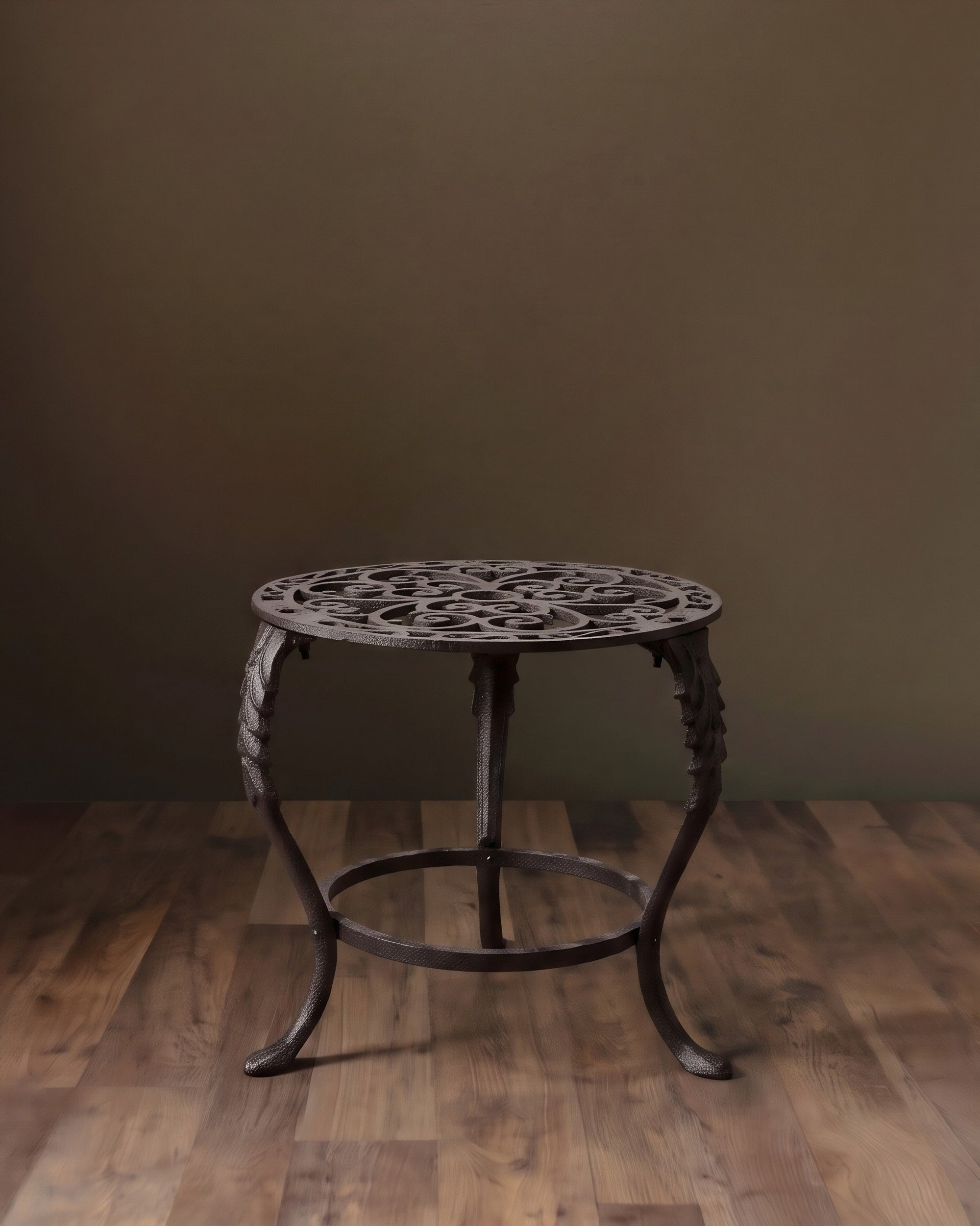 The Foundry Filigree Low-Profile Pedestal