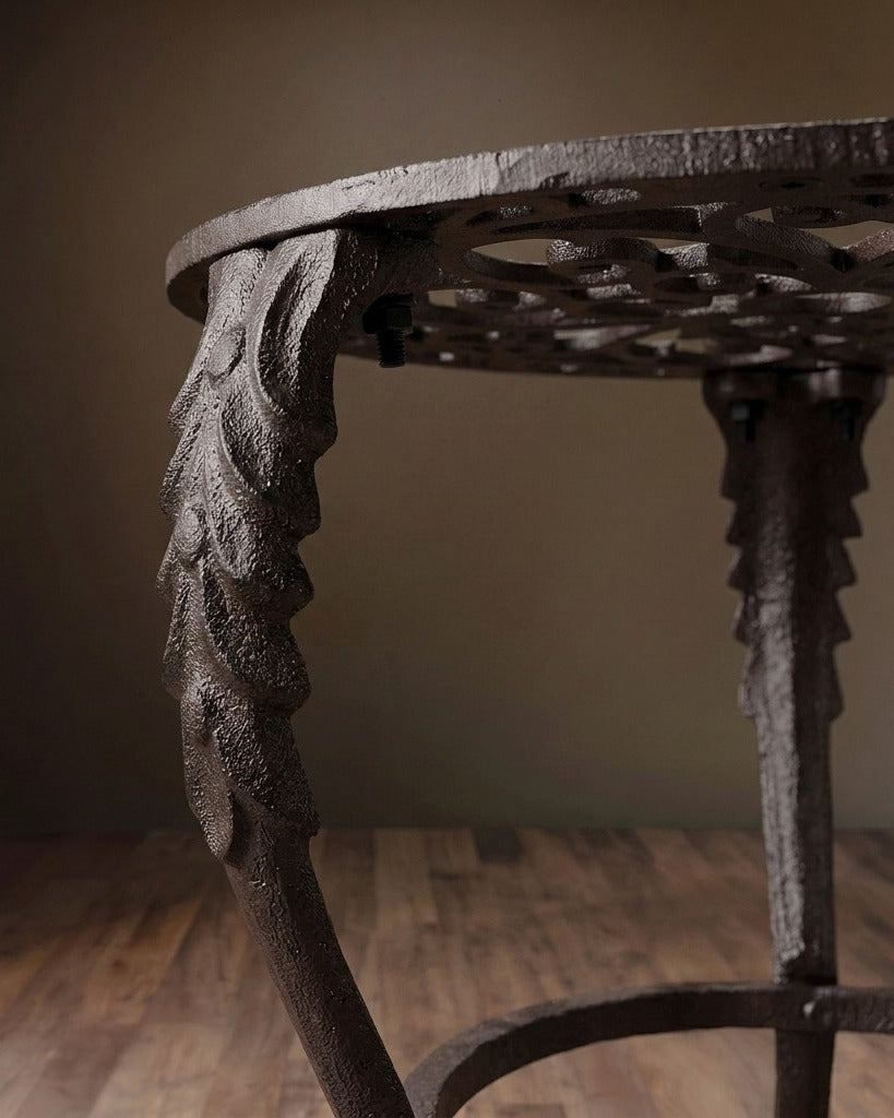 The Foundry Filigree Low-Profile Pedestal