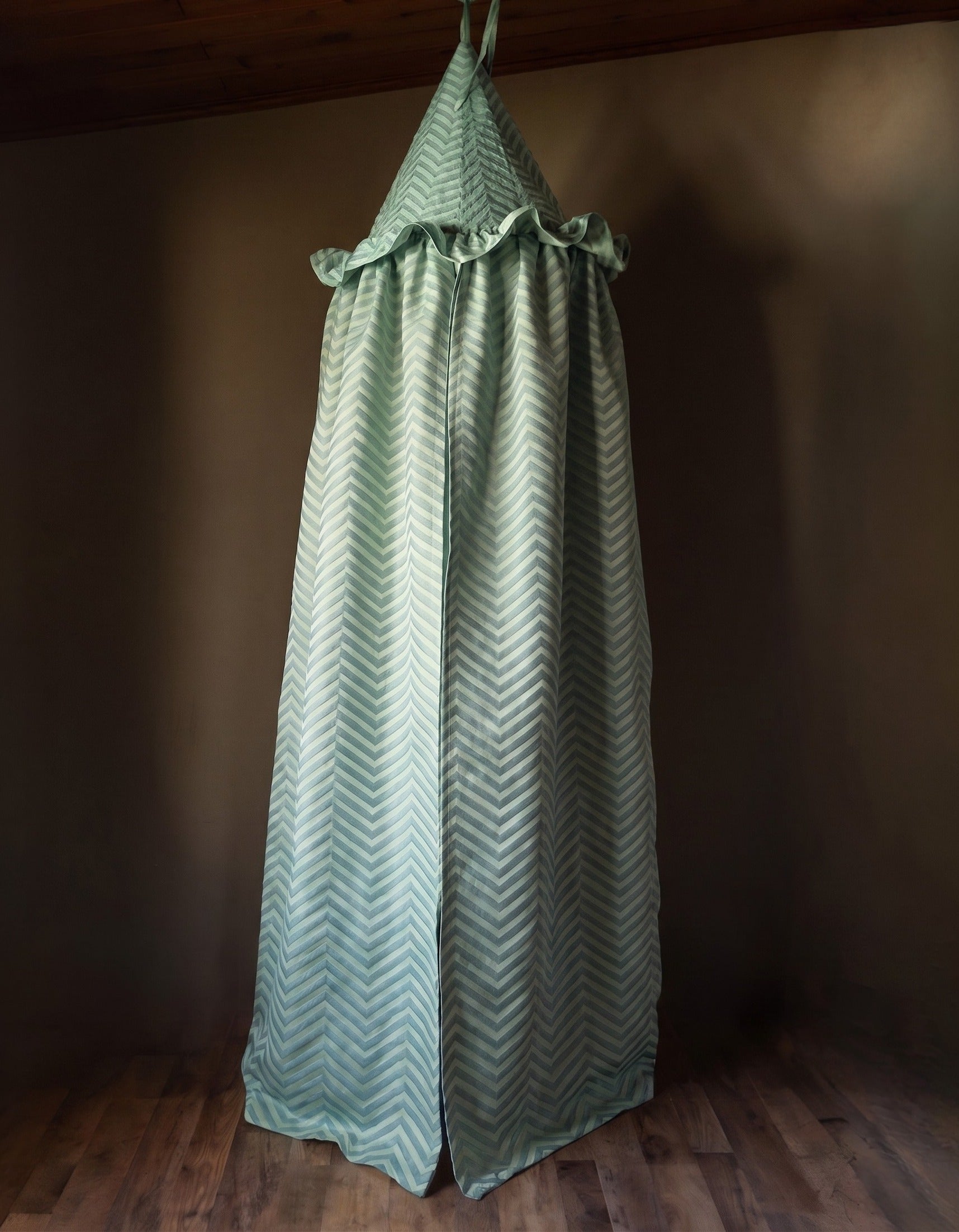 Maximillian Linen Canopy