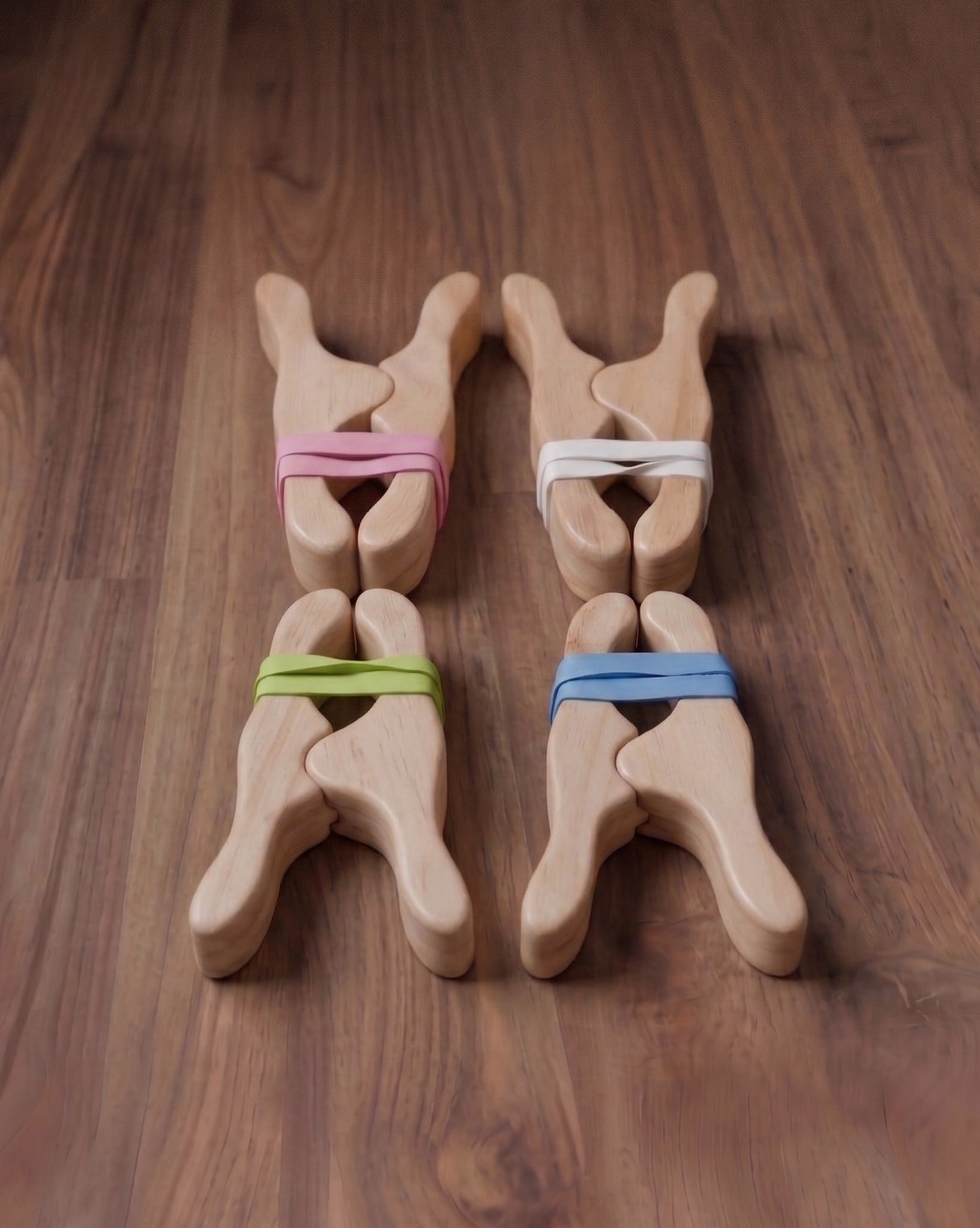 Heirloom Oak Waldorf Play Clips