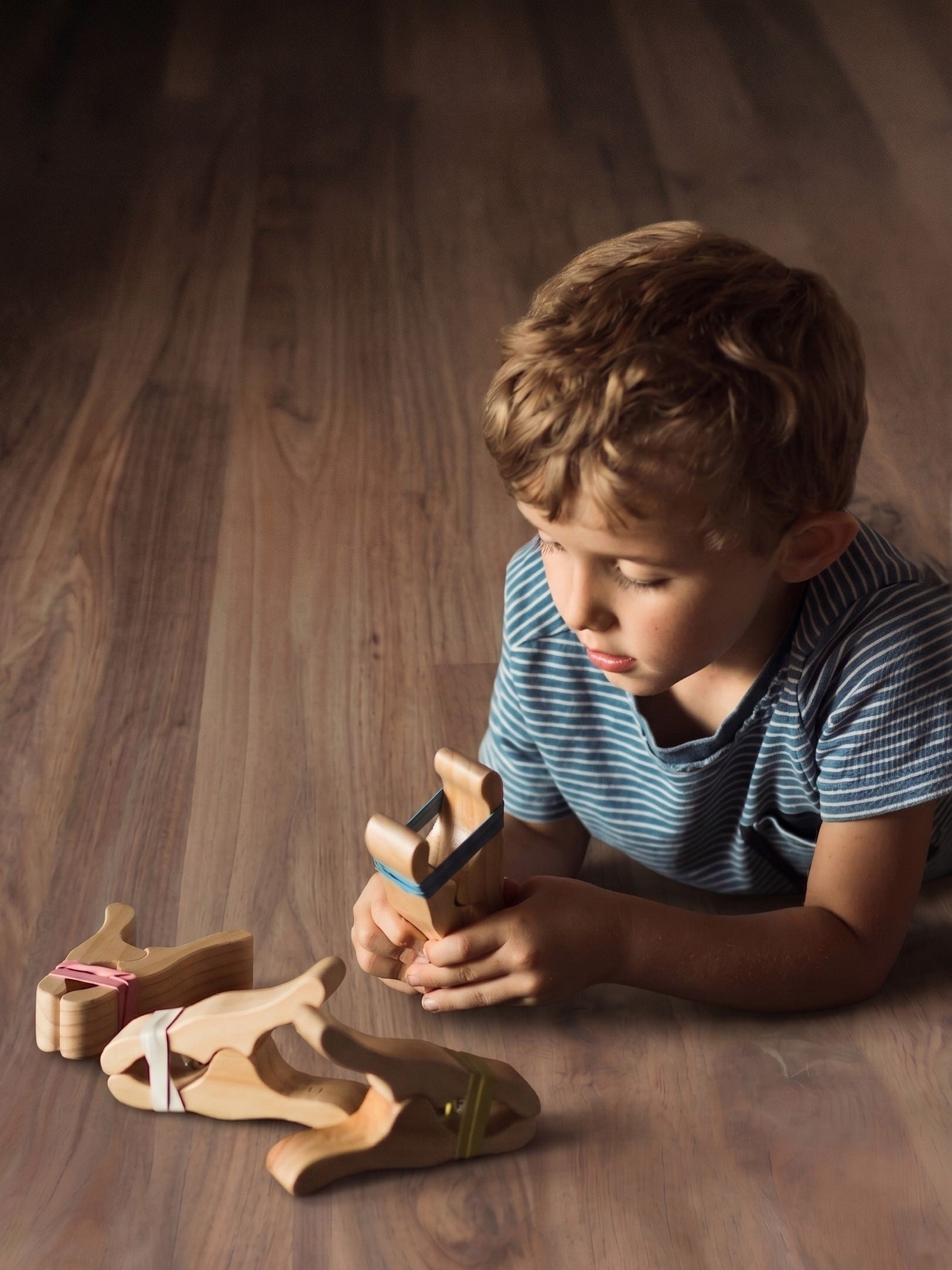 Heirloom Oak Waldorf Play Clips