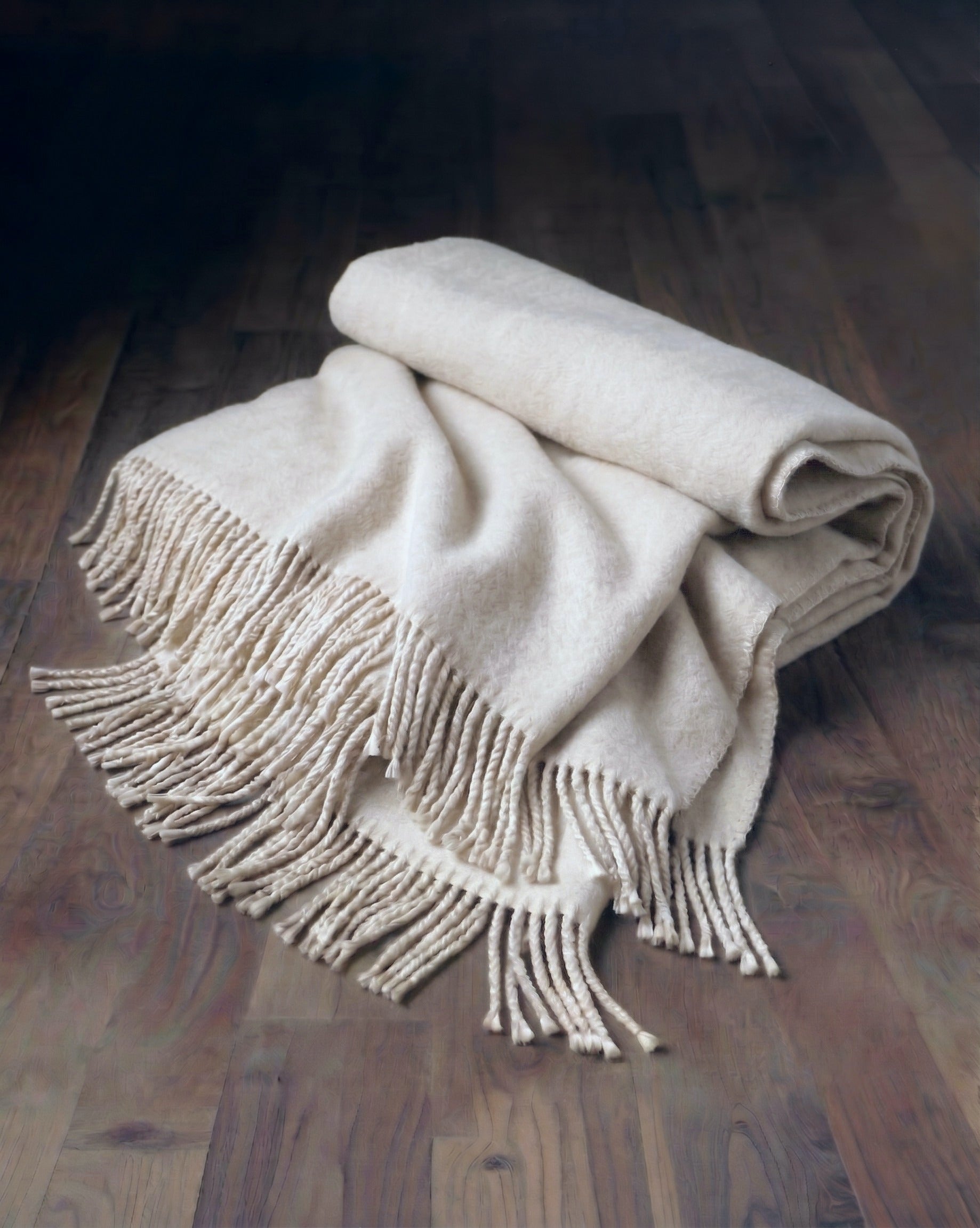 Cascadia Fringed Mulberry Silk Throw – Ivory