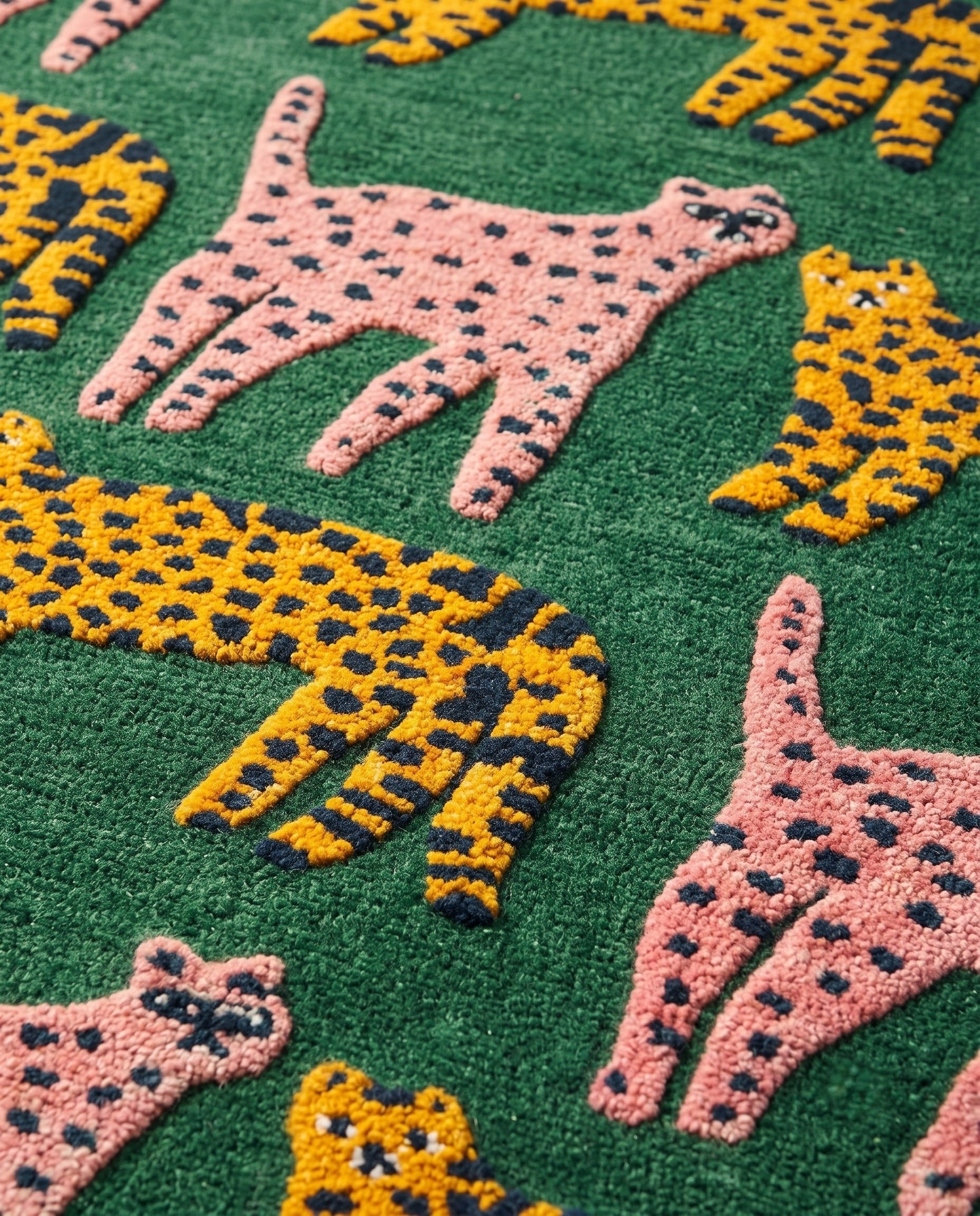 The Savanna Menagerie Wool Rug - Emerald &amp; Blush