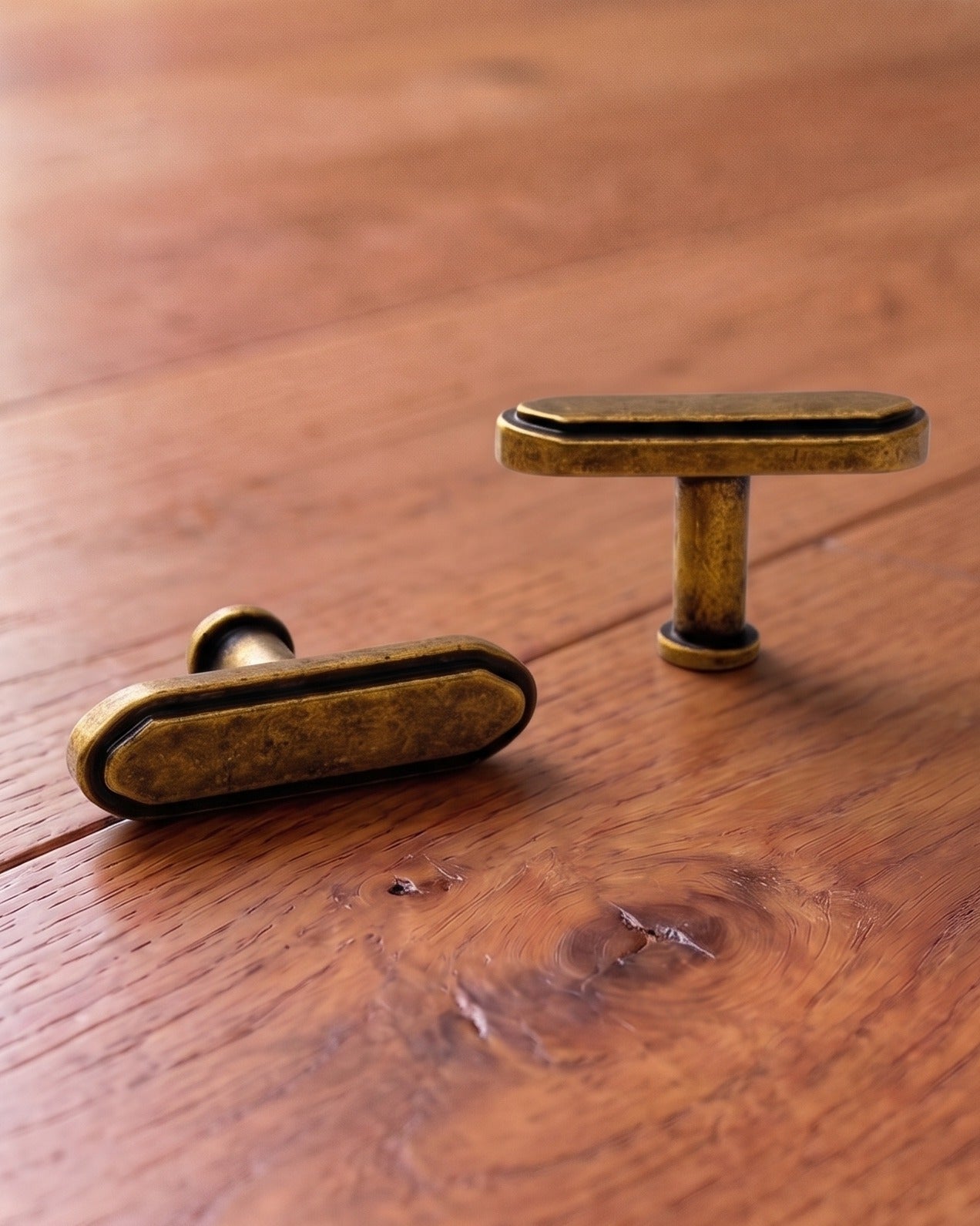 The Alden Stepped Pill Pull