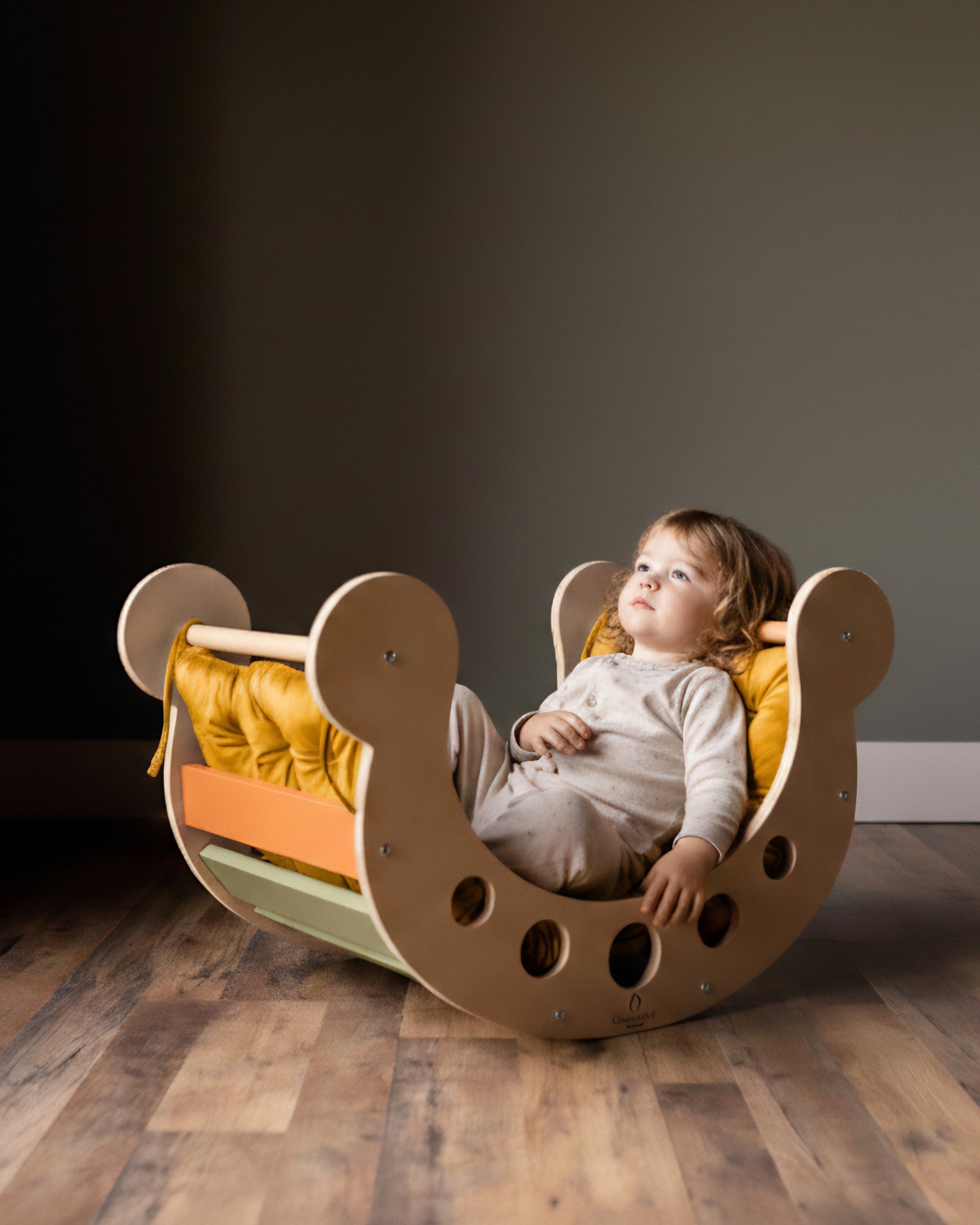 Small Waldorf Rocker with Rods