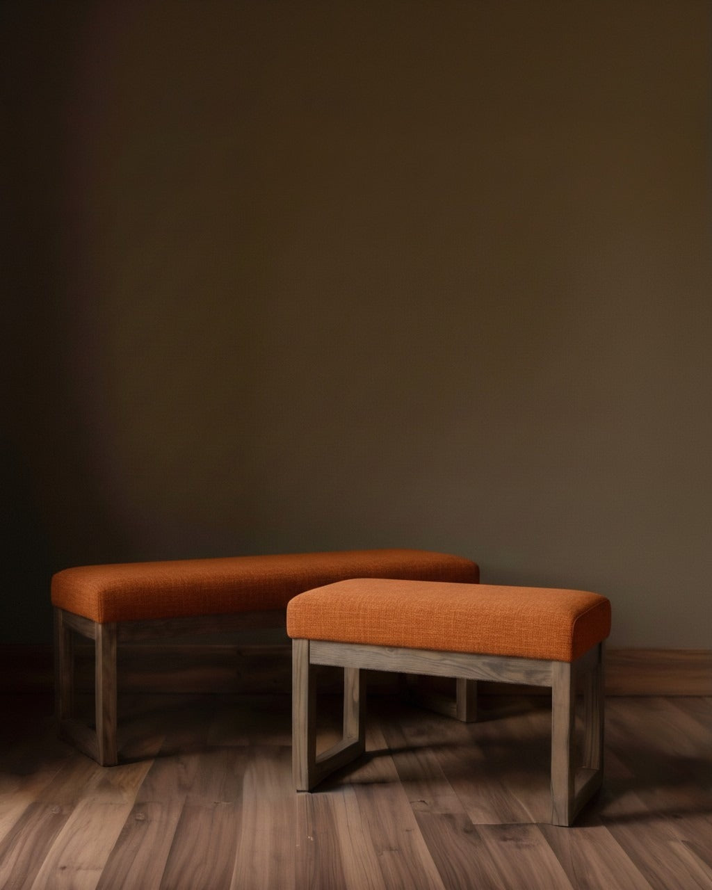 Henry Bench Rust - Small