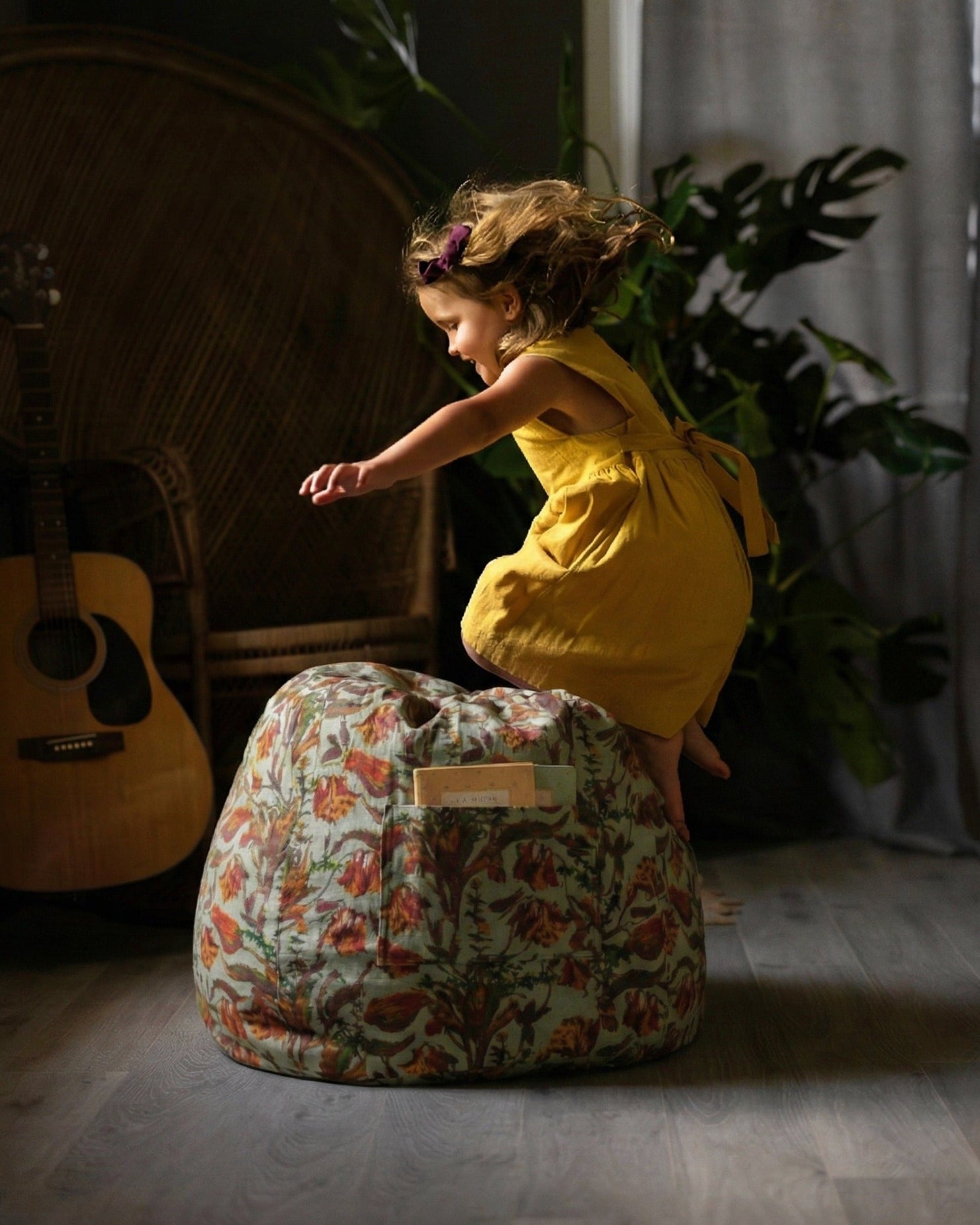 Marguerite Velvet Bean Bag