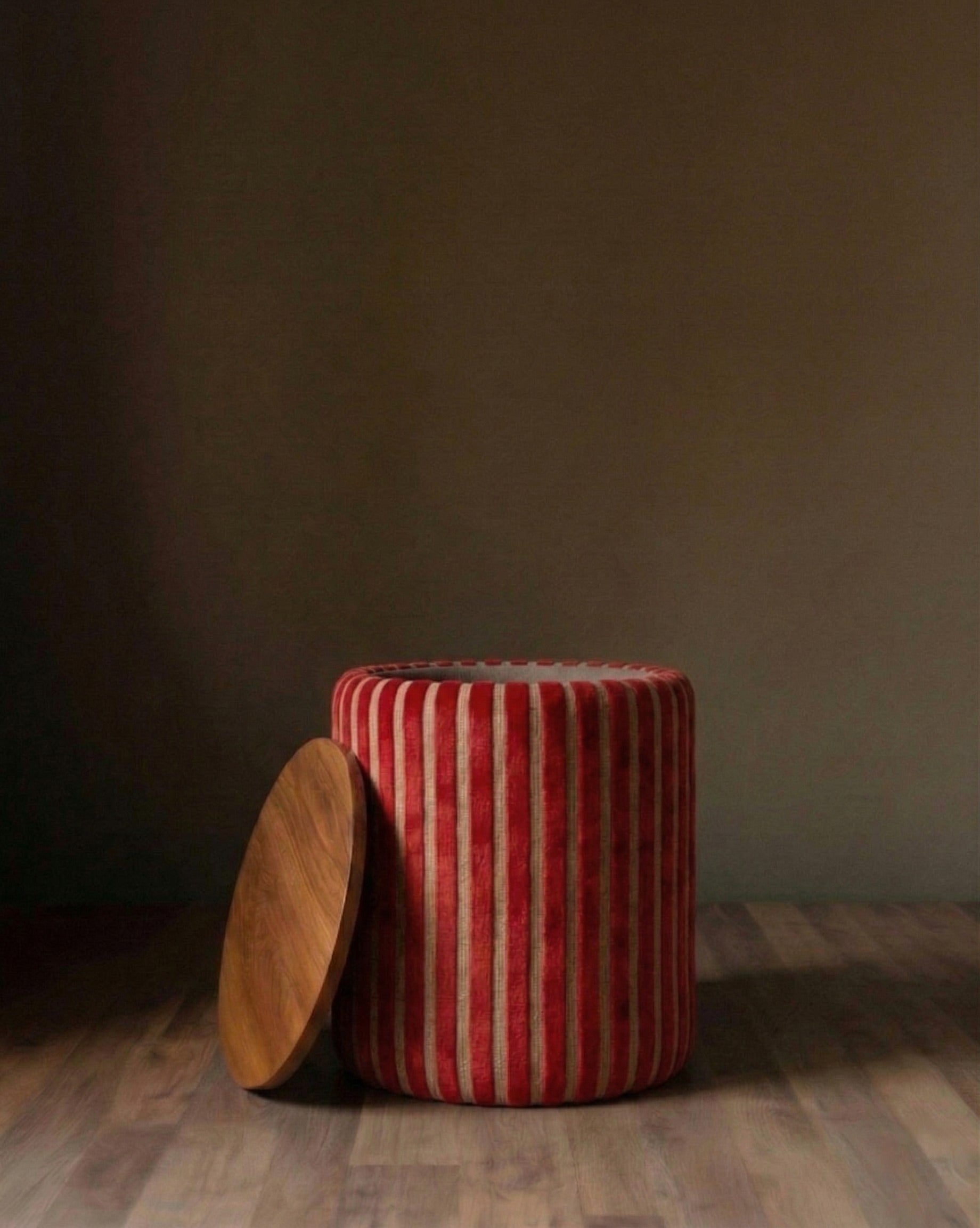 Barnaby Storage Ottoman