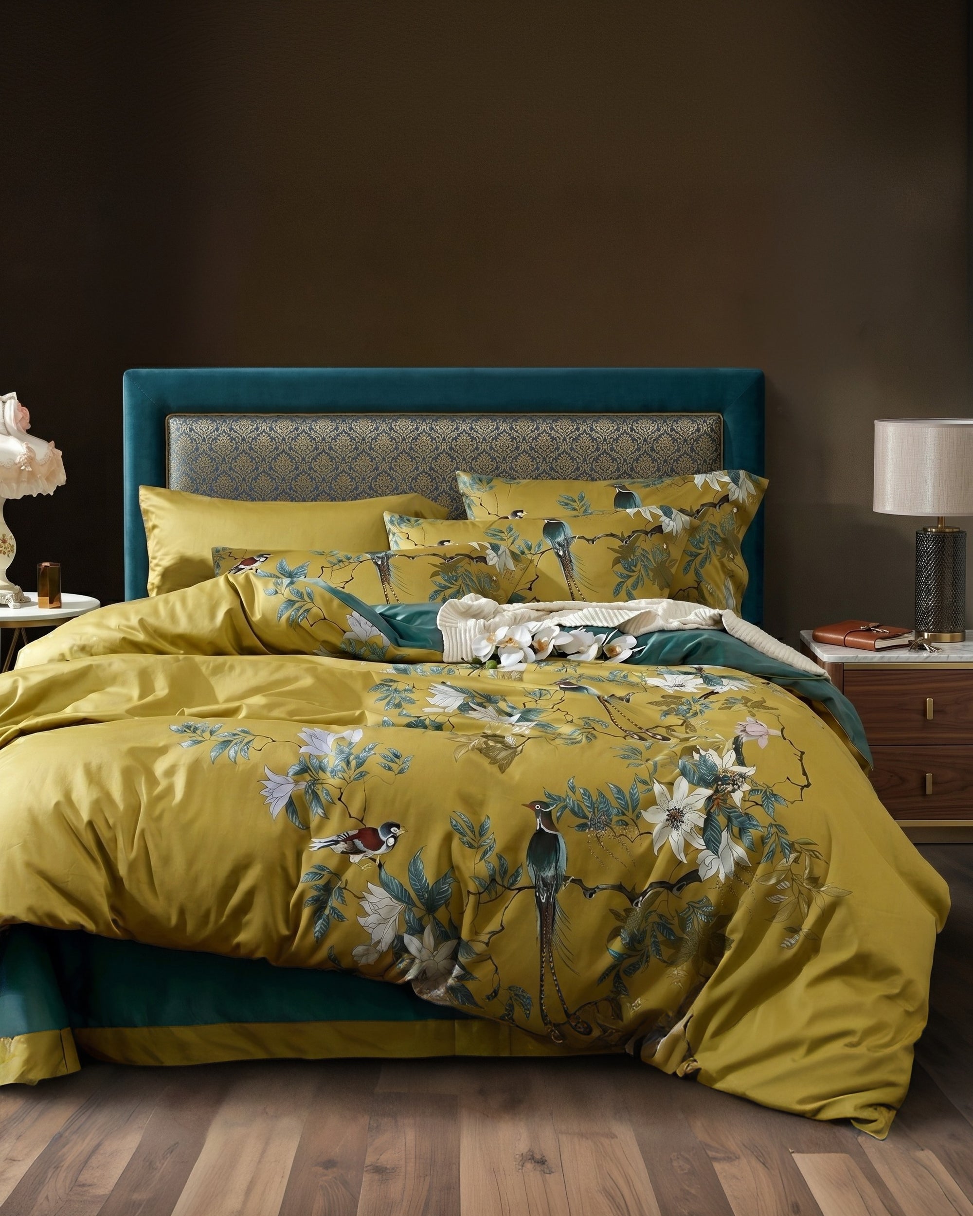 The Empress Botanical Duvet Set
